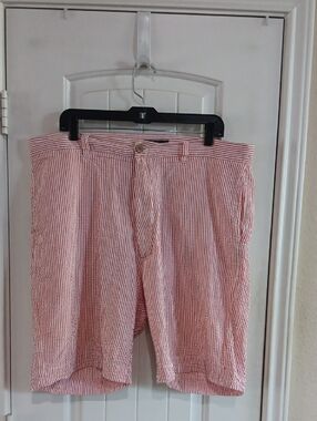 Men's Red Seersucker Flat Front Shorts